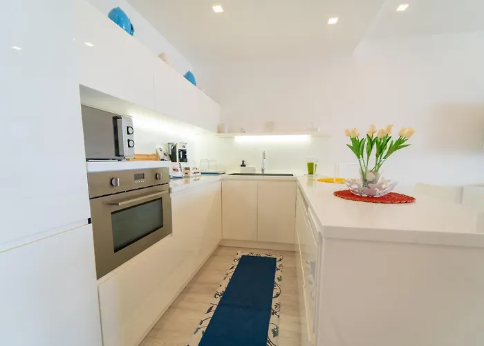 A Mare Con Vista - *