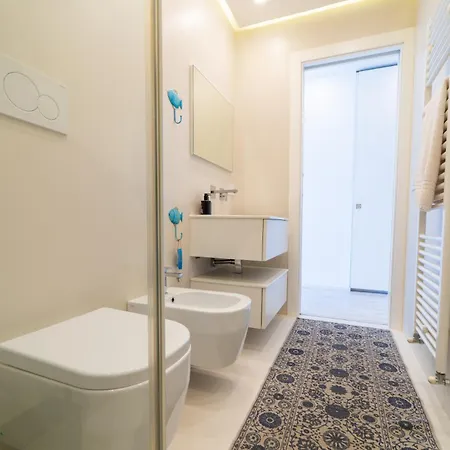 A Mare Con Vista - *